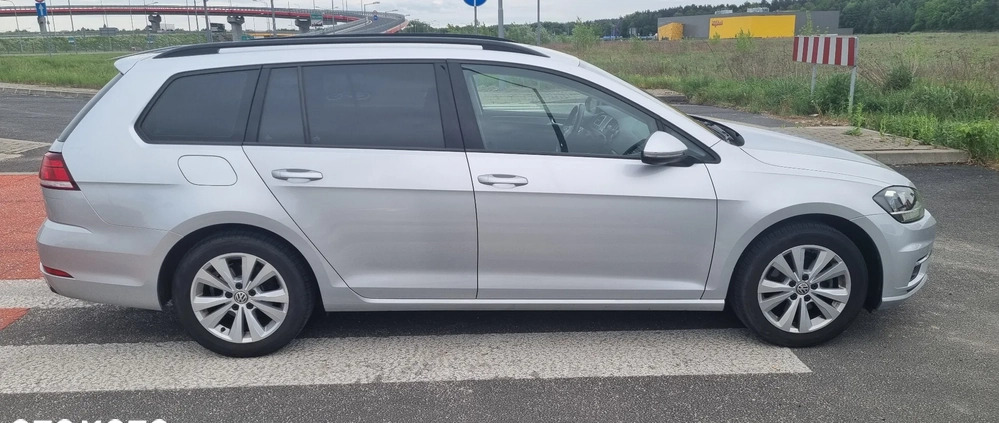 Volkswagen Golf cena 52500 przebieg: 116000, rok produkcji 2019 z Warszawa małe 79